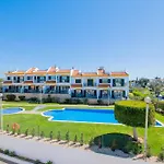 Lily - Fabulous 1-bed With Roof Terrace *