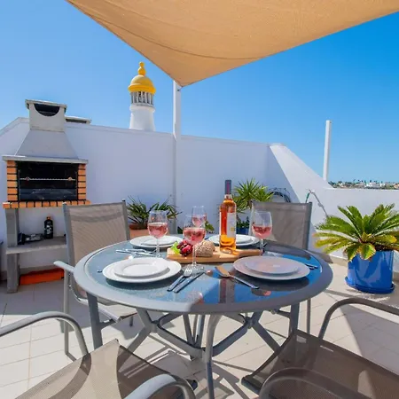 דירה Lily - Fabulous 1-bed With Roof Terrace קארבואירו
