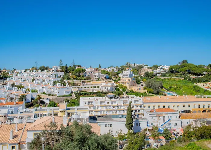 Lily - Fabulous 1-bed With Roof Terrace Carvoeiro (Lagoa)