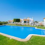 דירה Lily - Fabulous 1-bed With Roof Terrace קארבואירו