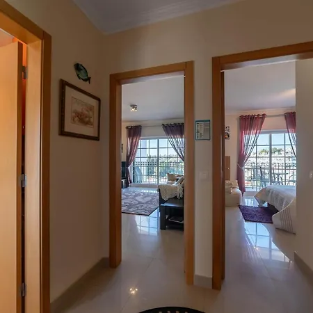 דירה Lily - Fabulous 1-bed With Roof Terrace