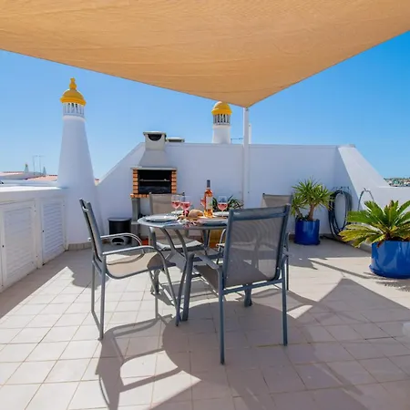 Apartment Lily - Fabulous 1-bed With Roof Terrace *
