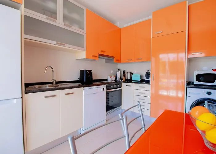 Lily - Fabulous 1-bed With Roof Terrace * Carvoeiro (Lagoa)